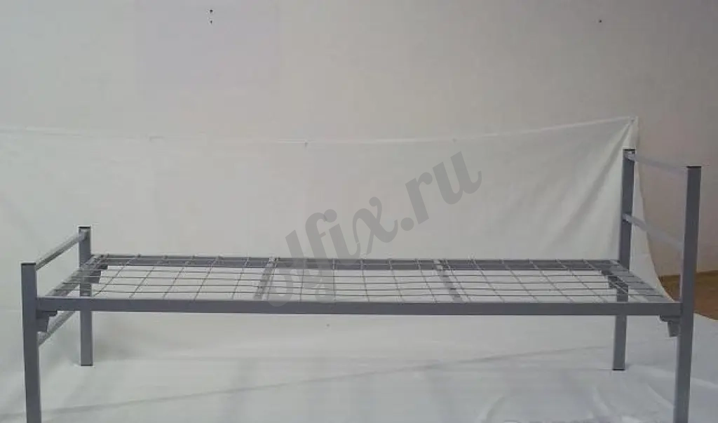 В хостелы, санатории и лагеря металлические кровати