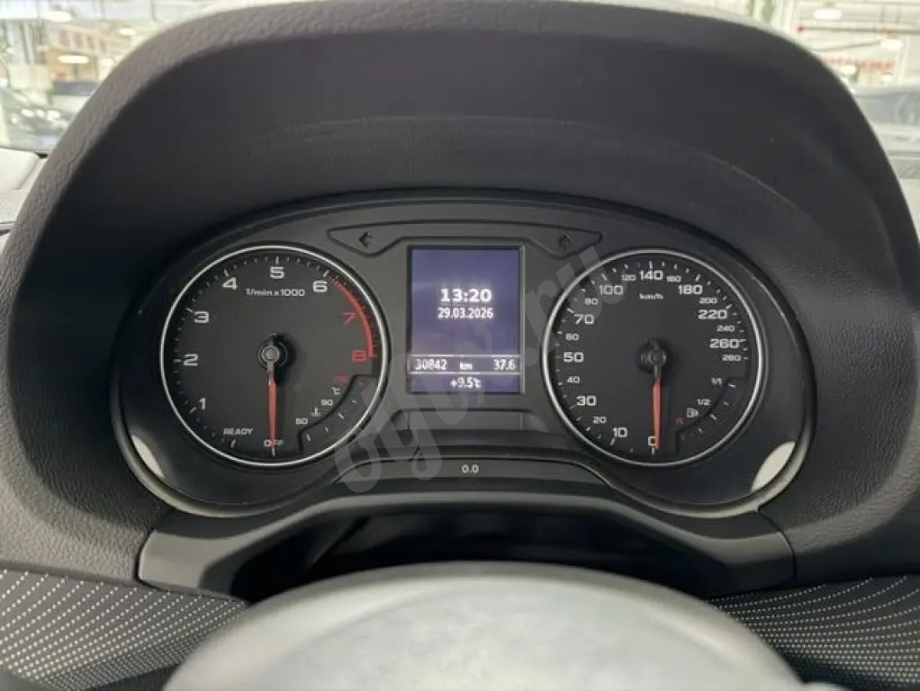 Audi Q2L модельный ряд