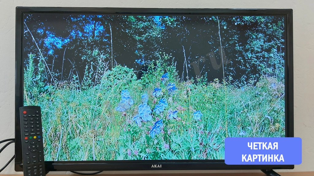 Телевизор smart tv ЖК 32 дюйма отличное состояние