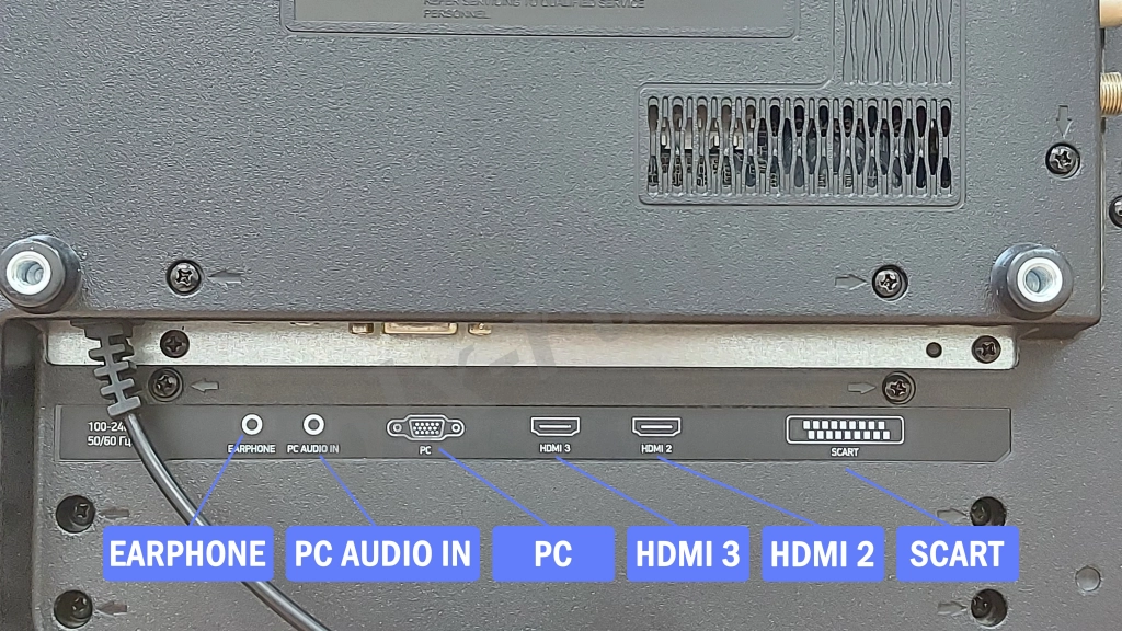 Телевизор smart tv ЖК 32 дюйма отличное состояние