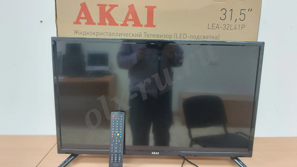 Телевизор smart tv ЖК 32 дюйма отличное состояние