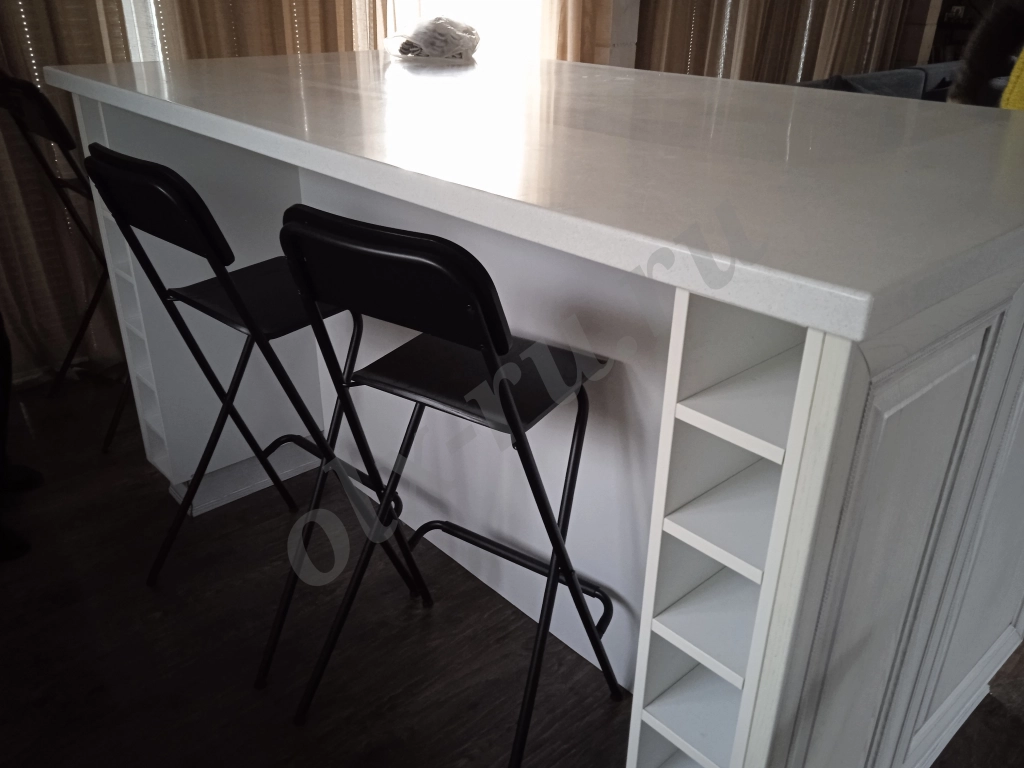 Барный стол