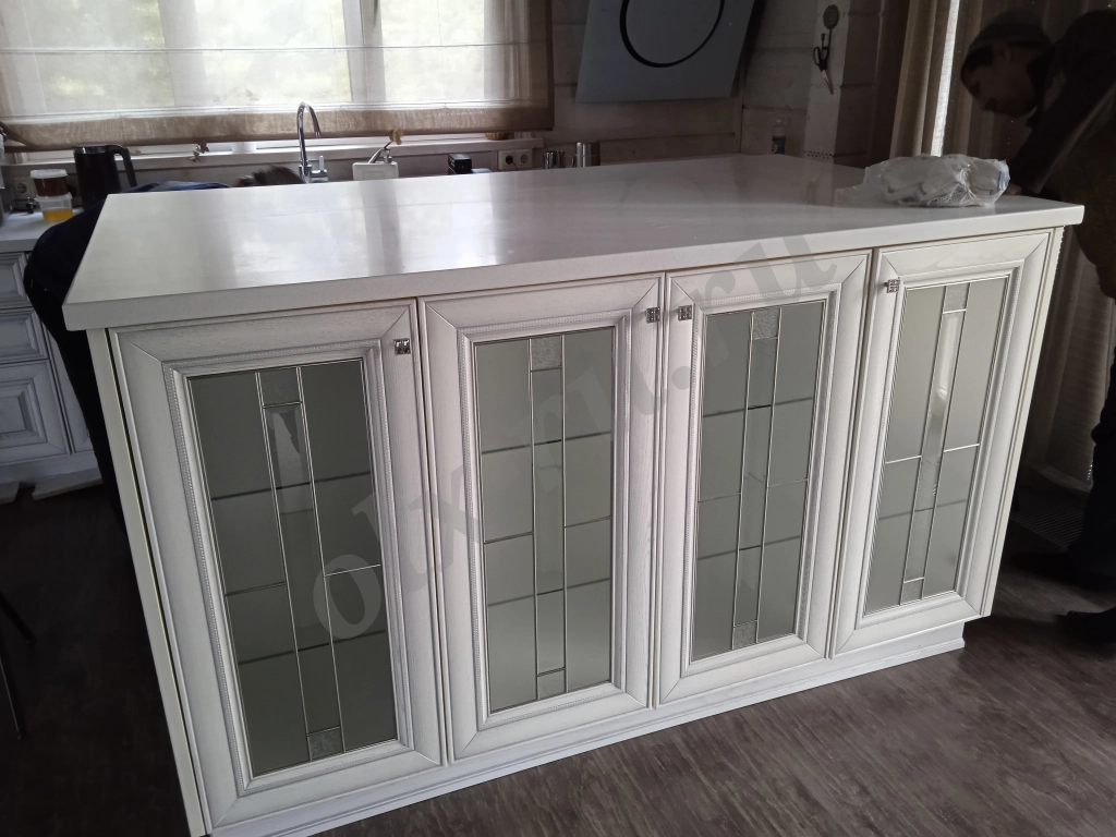 Барный стол