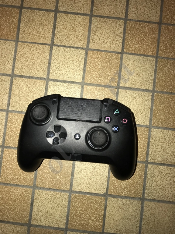 Игровой Геймпад Razer Raiju Tournament