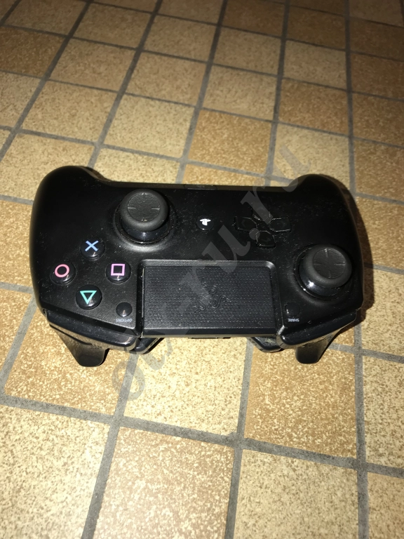 Игровой Геймпад Razer Raiju Tournament