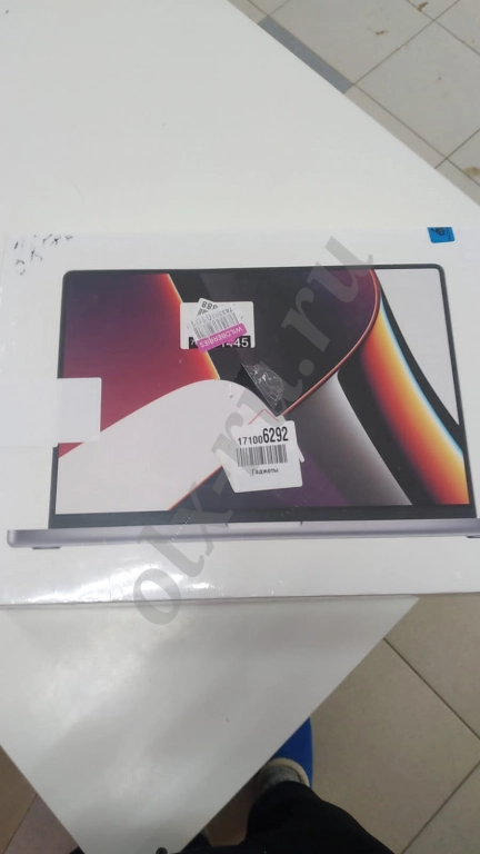 Продам ноутбук MacBook Pro 16,2 512gb, UK, новый