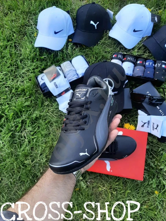 Крассовки Puma Mercedes