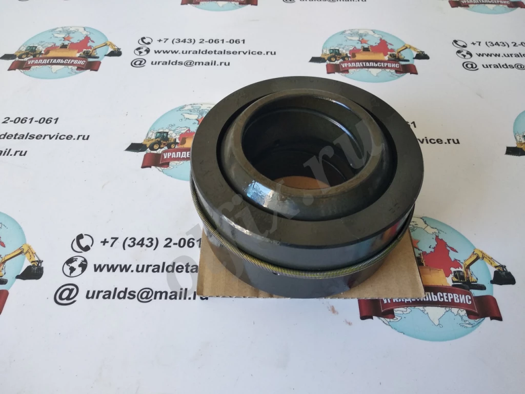 Втулка 17M-50-41161 Komatsu D275A....