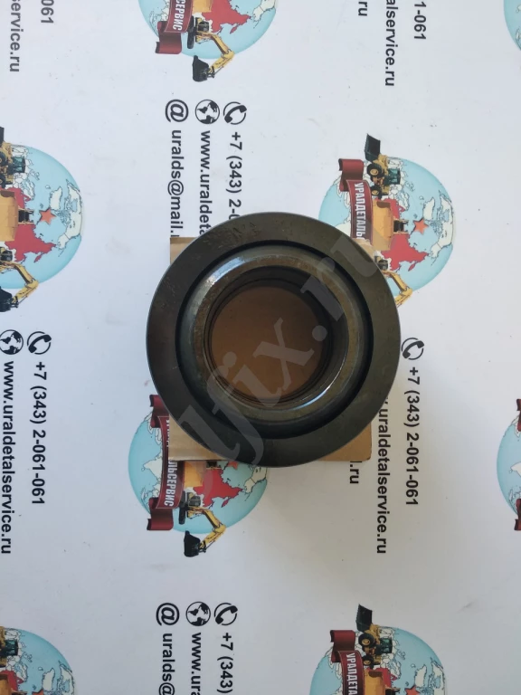 Втулка 17M-50-41161 Komatsu D275A....