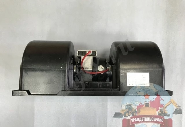 Мотор отопителя VOE15141190 на Volvo