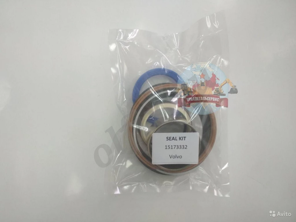 Ремкомплект г/ц рукояти (перекоса ковша) Volvo VOE15173332