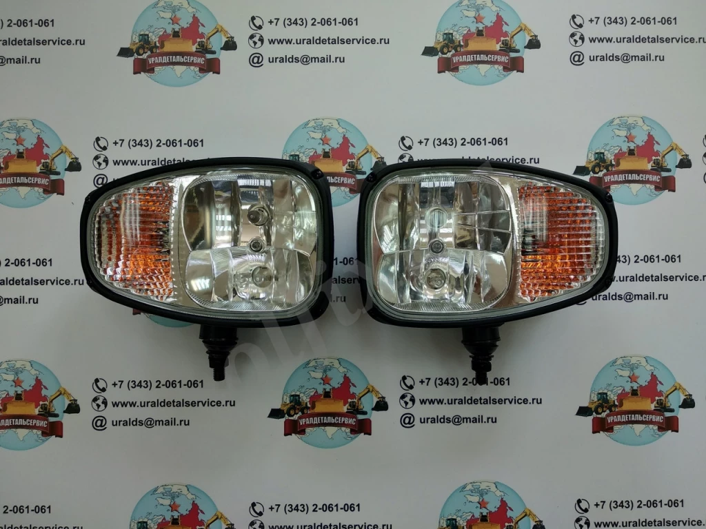 Фара основного освещения UDS-003 (Volvo, JCB, Hidromek, Terex) Нижнее крепление