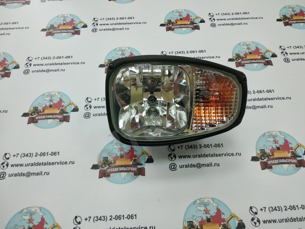 Фара основного освещения UDS-004 (Volvo, JCB, Hidromek, Terex) Заднее крепление