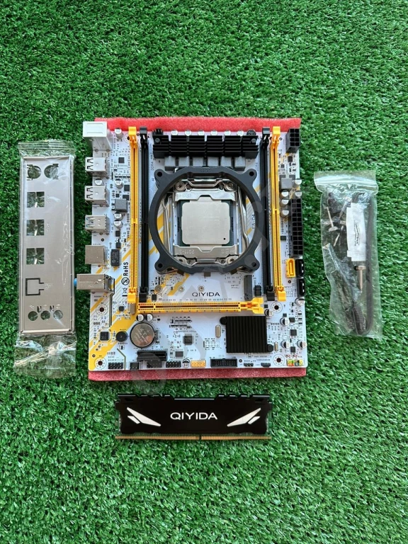 Набор материнская плата Qiyida ED4 LGA2011-3, процессор E5 2620V3, оперативная память 1x16 Гб DDR4