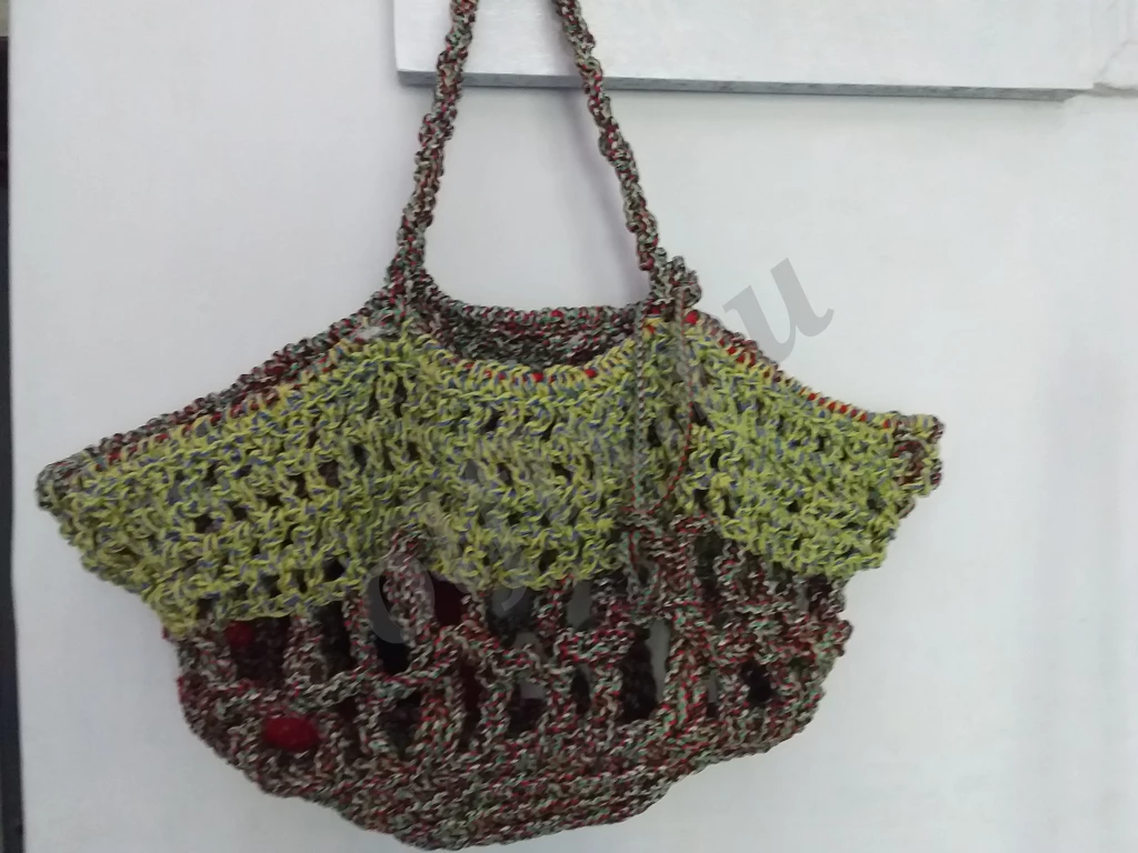 Сумка плетёная из жгута