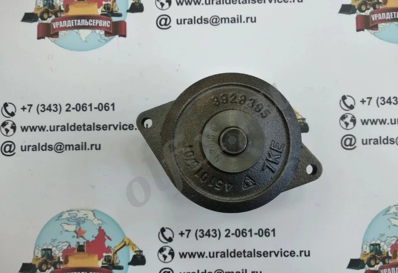 Водяной насос Cummins 3285410