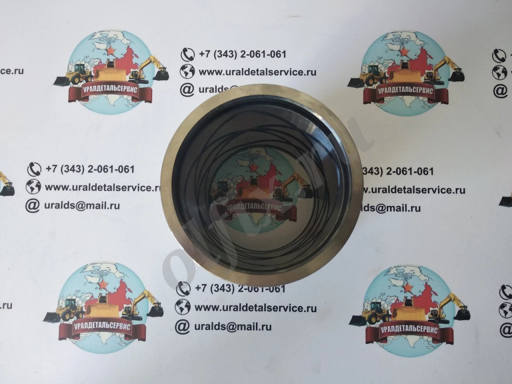 Втулка 175-78-61271 Komatsu: D275A