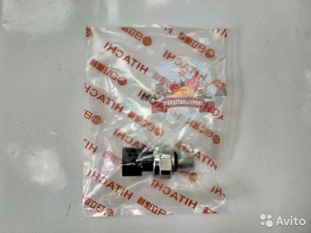 Датчик давления моторного масла 4657942 Hitachi