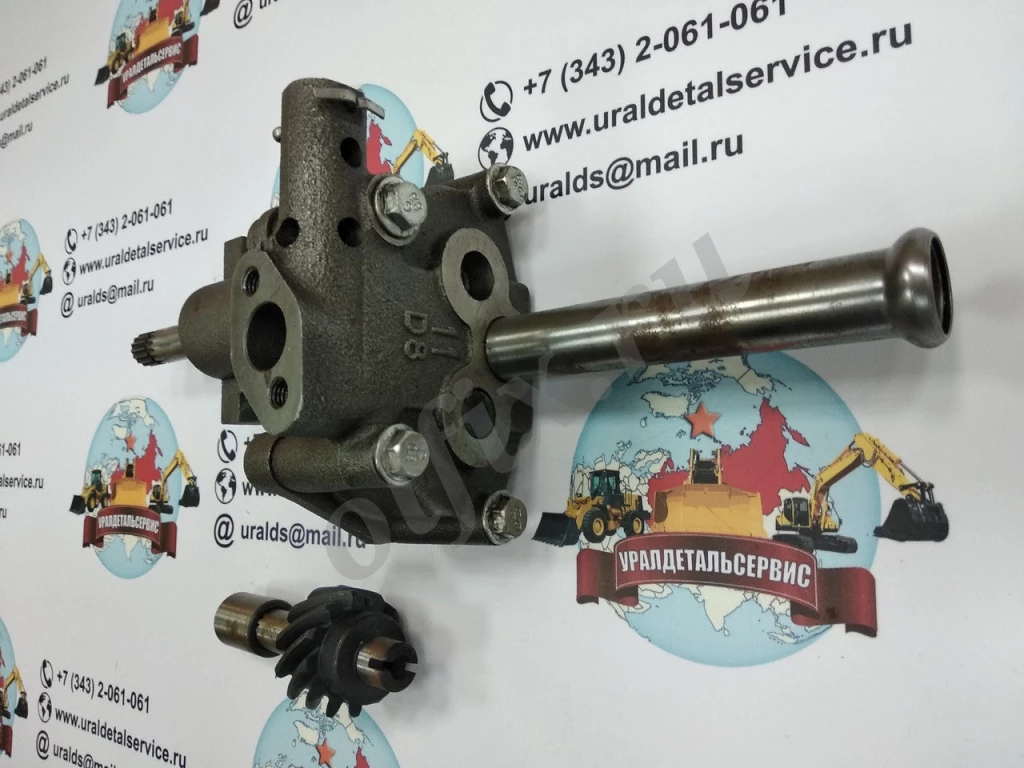 Насос масляный 1131002770 (6BG1) Hitachi