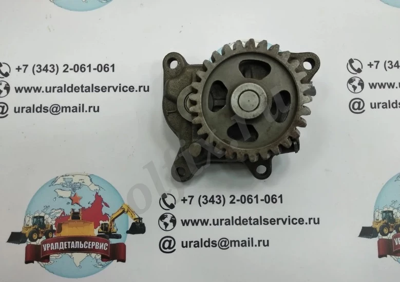 Насос маслянный 8943955641 (6НК1, 4НК1) Hitachi 1131003133, 8943955643, 8943955640, 1131003131, 1131003132