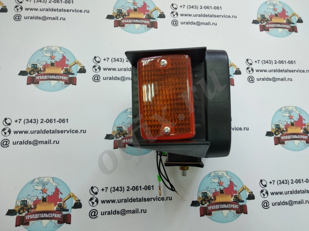 Фара основного освещения UDS-008 (New Holland, MST, Dressta, Komatsu, Hitachi)