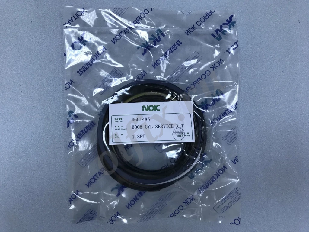 Р/к г/ц стрелы Hitachi ZX200-3 4661485 (4654421) NOK