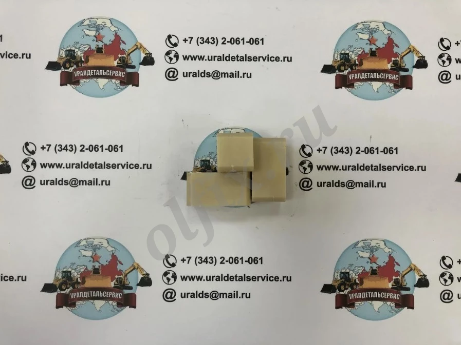 Накладка скольжения аутригера (опоры) прямоугольная 11883349