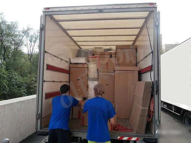 Разнорабочие, строительная бригада, грузчики