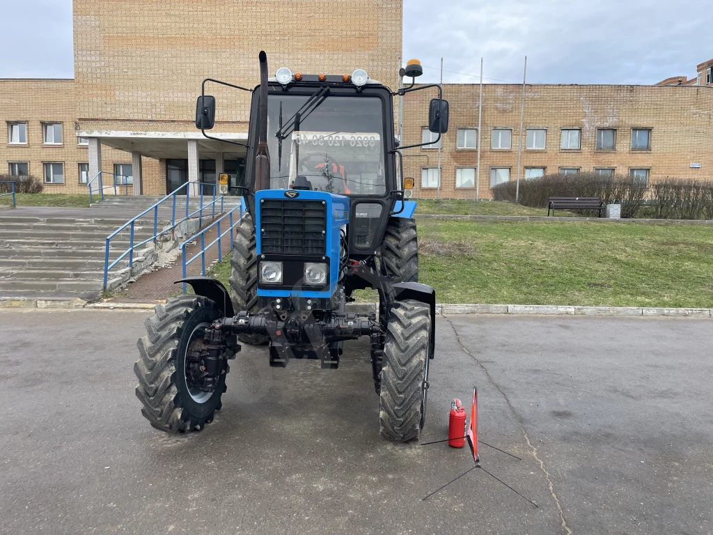 услуги трактора мтз 82