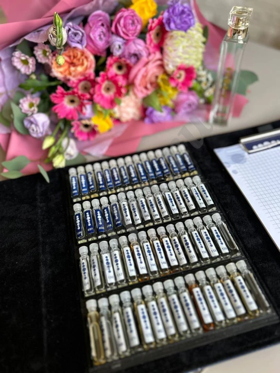 Менеджер в парфюмерную компанию