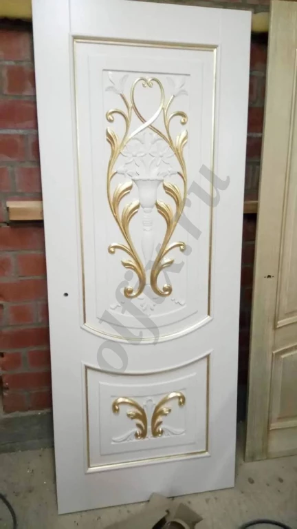 Изготовление лестниц и мебели из дерева под заказ