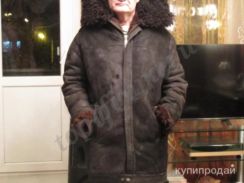 Продаю тулуп из овчины