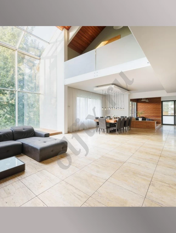 Коттедж, 750 м², Собственник