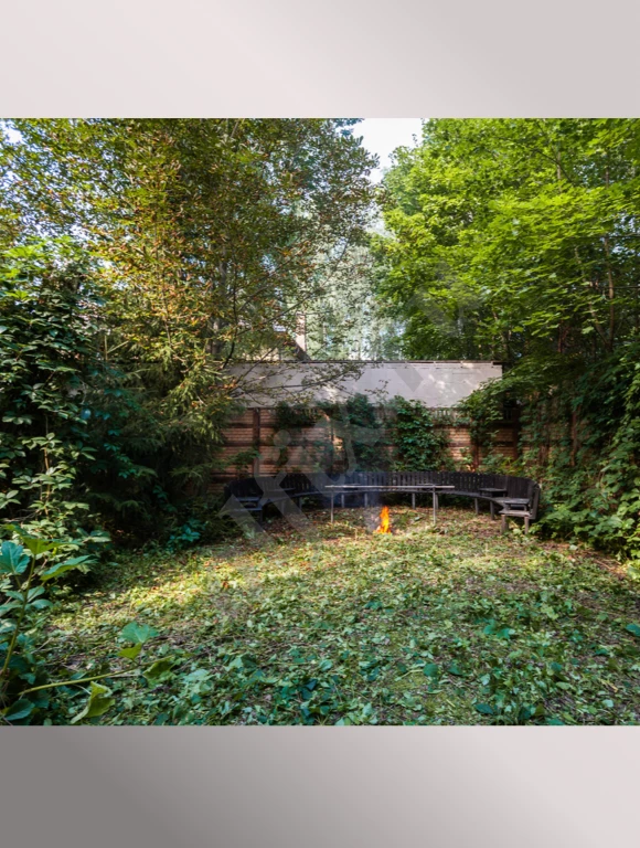 Коттедж, 600 м², Собственник